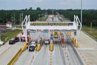 Foto udara Gerbang Tol Kisaran pada ruas Tol Lima Puluh - Asahan.