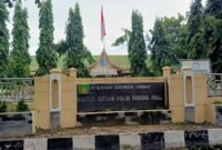 Kantor Satuan Polisi Pamong Praja Kabupaten Langkat, di Kelurahan Kwala Bingai, Kecamatan Stabat.