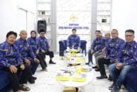 Pimpinan DPRD Sumut Ricky Anthony saat menggelar rapat rutin internal bersama DPRD Langkat dari Fraksi NasDem di Stabat.