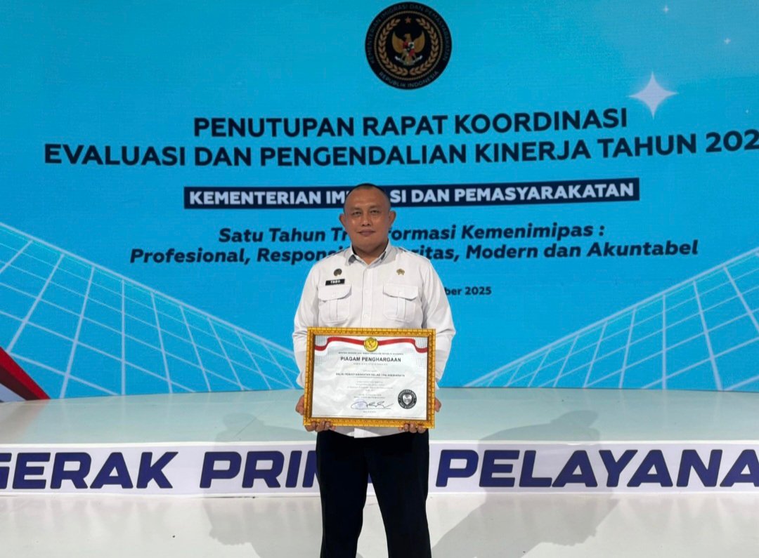 Screenshot_20251217_221833_Gallery