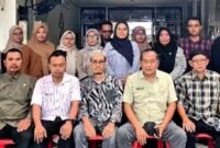 Keluarga Besar SMAN 1 Stabat mendukung Polri tetap langsung di bawah Presiden.