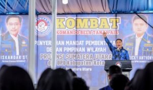 Ketua KOMBAT Medan Samsir Pohan