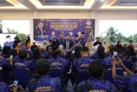 Ketua DPW KOMBAT Sumut Ricky Anthony menggelar kegiatan silaturrahmi dan buka puasa bersama di Stabat.