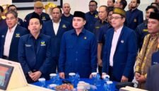 Pimpinan DPRD Sumut Ricky Anthony menghadiri halalbihalal di DPW NasDem Sumut1.