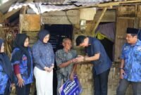 Pimpinan DPRD Sumut Ricky Anthony dan anggota DPRD Langkat Ristya Chayani mengunjungi Timin.