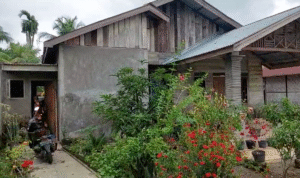 Maling bobol rumah Maling bobol rumah