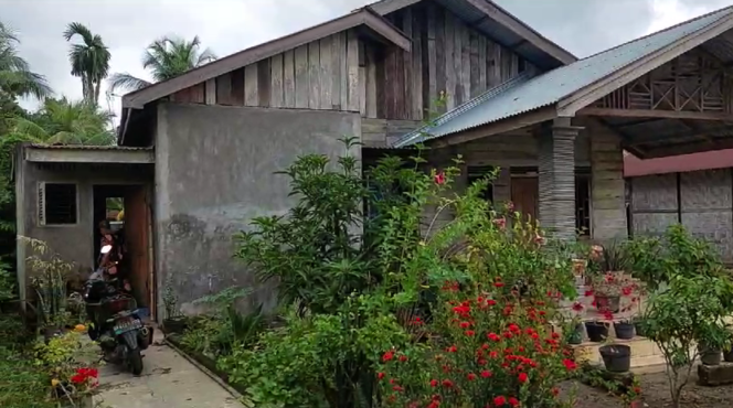 
Rumah Saidun Nisah di Kecamatan Tanjung Pura, Langkat yang dibobol maling.
