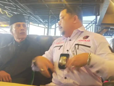 Sultan Langkat T Azihar MK dan kuasa hukumnya Pengadilen Sembiring SH MH BSc.