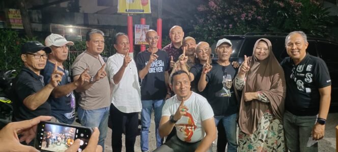 
Silaturahmi dengan Relawan Format Anies, Geisz Chalifah : Jangan Lupakan Serangan Langit