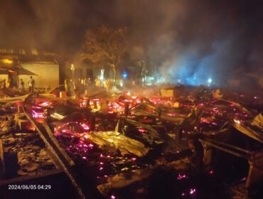 Rumah semi permanen di Kampung Persulukan Naqsyabandiyah Babussalam yang ludes terbakar, Rabu (5/6/2024) dini hari.
