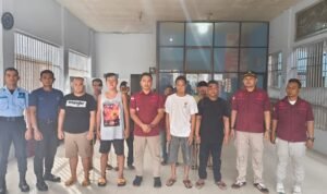 Delapan Napi Rutan Kelas IIB Tanjung Pura yang dipindahkan ke Lapas Kelas IIA Binjai, Kamis (4/7/2024) sore.