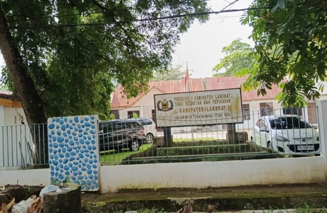 
Kantor Dinas Kelautan dan Perikanan Kabupaten Langkat.