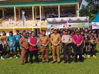 Sekdakab Langkat Amril usai membuka kegiatan Gala Siswa Indonesia 2024 di Lapangan Sepak Bola Amir Hamzah, Senin (22/7/2204) pagi.
