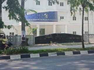 Kampus STKIP Al-Maksum di Kelurahan Kwala Bingai, Kecamatan Stabat, Kabupaten Langkat.