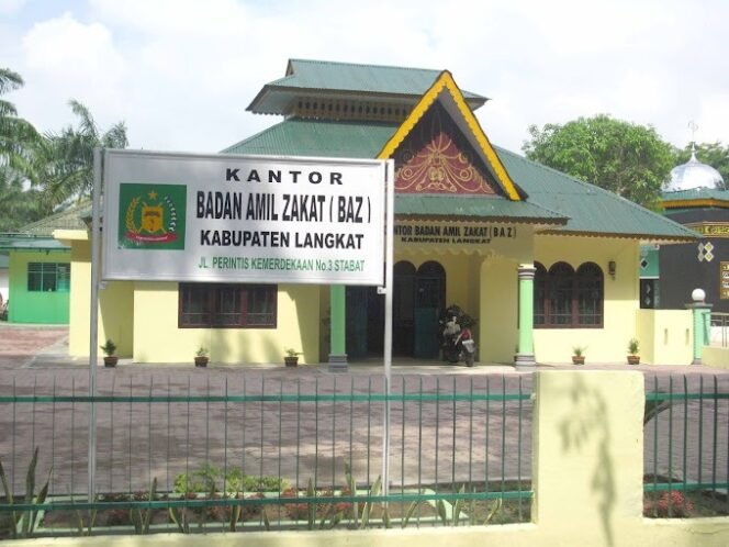 
Kantor Baznas Langkat di Kelurahan Kwala Bingai, Kecamatan Stabat, Langkat.