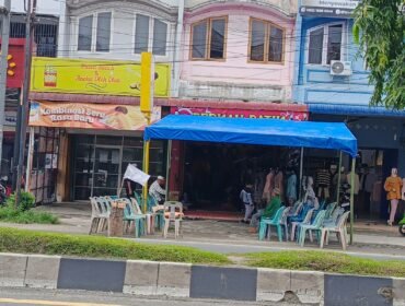 Berkah Butik di Jalan KH Zainul Arifin, Kecamatan Stabat, Kabupaten Langkat tempat Nov ditemukan gnatung diri