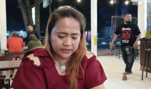 Nurmaslina Hutabarat alias Molek, Bhayangkari Polsek Hinai yang jadi korban perundungan.