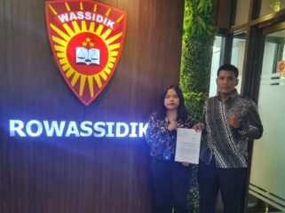 Direktur LBH Medan melaporkan Dirkrimsus dan Kapolda Sumut ke Mabes Polri.