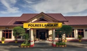 Mapolres Langkat di Jl Proklamasi, Kelurahan Kwala Bingai, Kecamatan Stabat, Langkat
