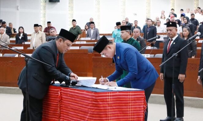 
Ricky Anthony saat dilantik menjadi Pimpinan DPRD Sumatera Utara masa bakti 2024-2029.