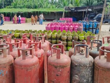 Gas nonsubsidi hasil konversi yang siap diedarkan.
