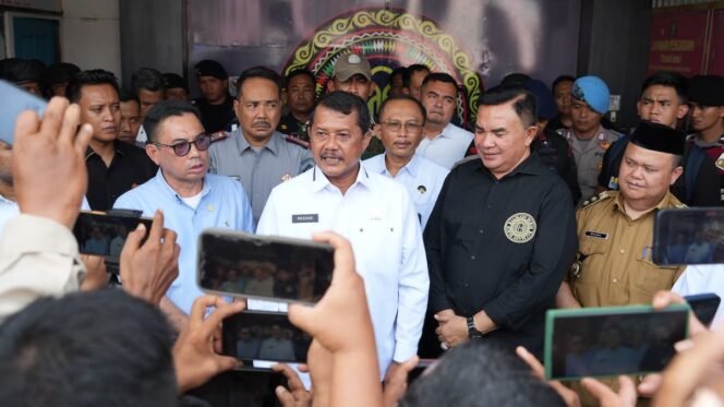 
Dirjenpas Mashudi saat mengujungi Lapas Kutacane dan berdialog dengan WBP.
