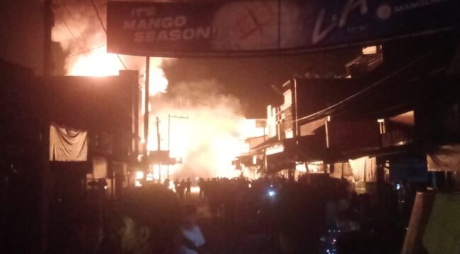 Kebakaran 6 rumah di Pekan Bahorok, Kecamatan Bahorok, Langkat.
