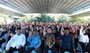 Pimpinan DPRD Sumut Ricky Anthony bersilaturrahmi dengan warga Kecamatan Wampu di Desa Gohor Lama