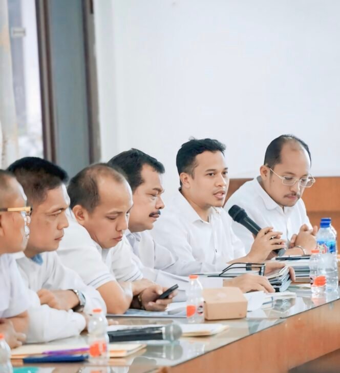 
Dari Penataan Hingga Digitalisasi, Plt Dirut PUD Pasar Medan Imam Abdul Hadi Dinilai Sukses Bangun Pasar Rakyat Modern