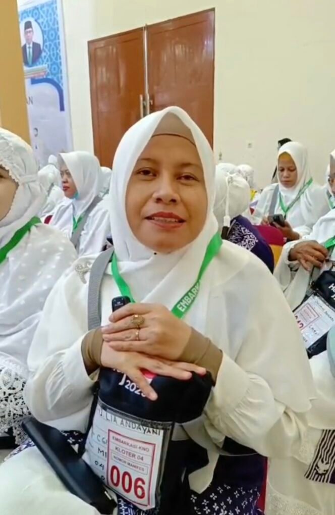 
Calon Jemaah Haji Kloter 4 Deli Serdang Ungkap Persiapan Matang Sebelum Berangkat ke Tanah Suci