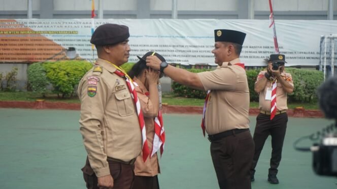 
Upacara Pembukaan Perkemahan Satya Dharma Bakti Pemasyarakatan Tahun 2025 Resmi Digelar di Lapas I Medan