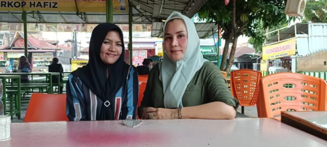 
Keluarga Terdakwa Alfarisi Mohon Tegakkan Hukum Soal Kepemilikan 4833 Butir Ekstasi