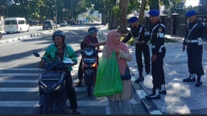 
Denpom I/5 Medan Kembali Tebar Kepedulian Di Jumat Berkah