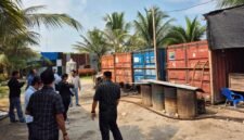 Gudang penimbunan solar subsidi di Marelan yang digerebek tim gabungan BAIS TNI.