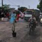 Warga Desa Sambirejo, Kecamatan Binjai melakukan aksi protes terkait jalan yang rusak parah copy.